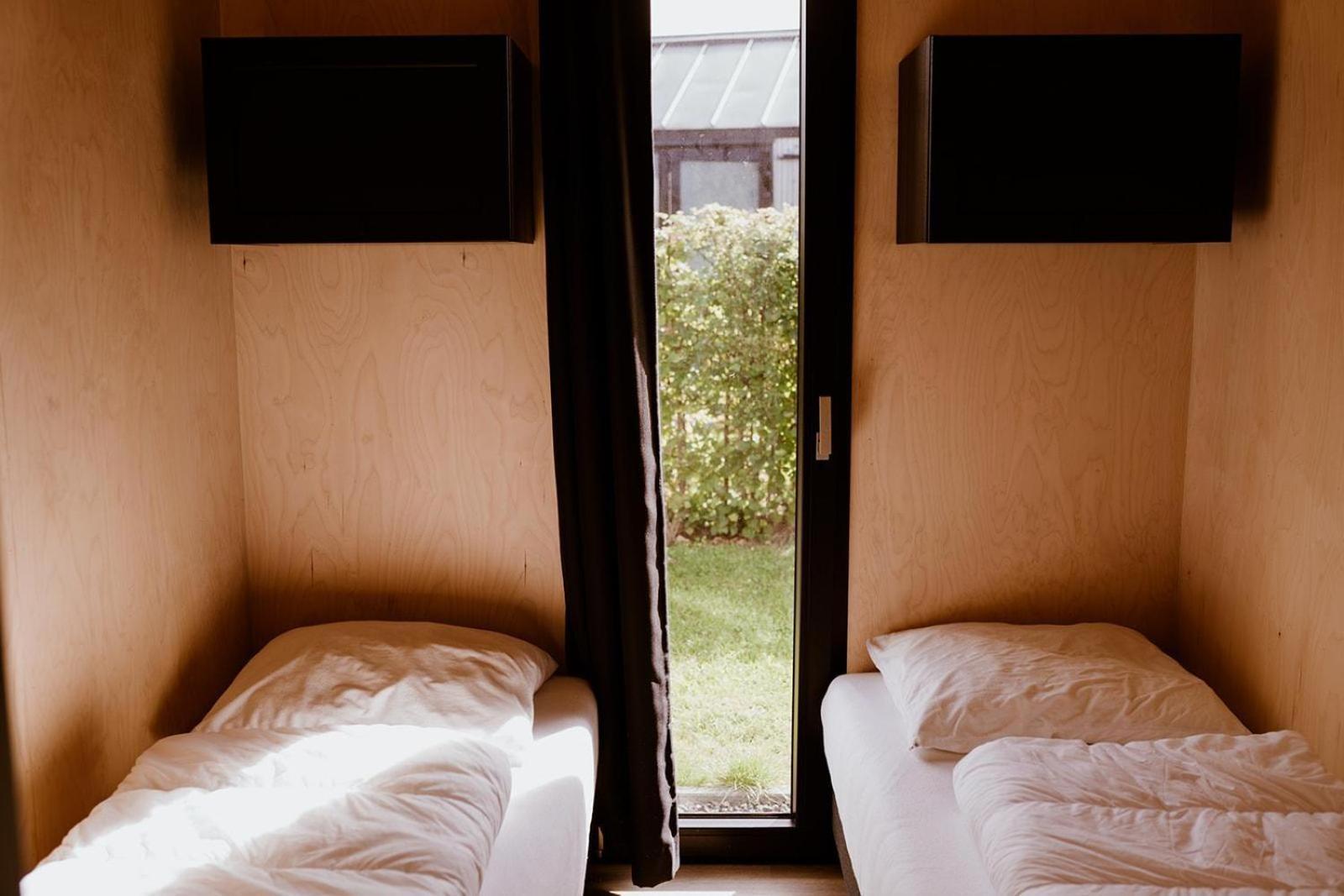 Tiny House Xxl Hotel Bant Стая снимка